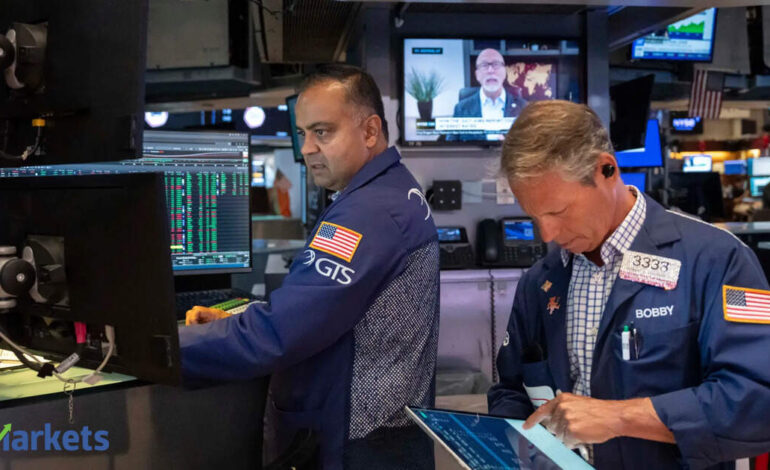 Wall St Week Ahead: With US Fed silent on next move, investors look to earnings to keep stocks afloat