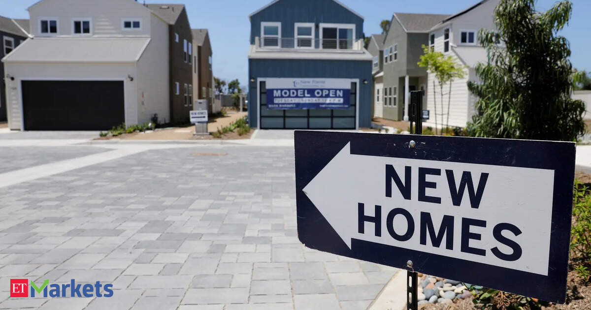 US single-family housing starts slide in July