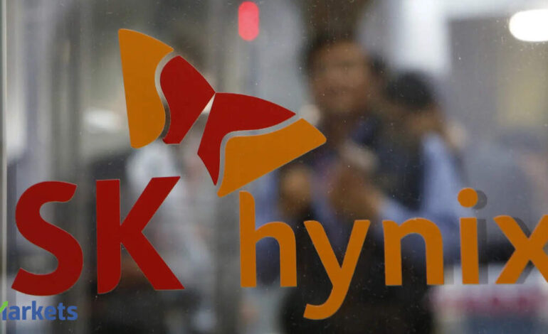 South Korea’s SK Hynix announces buyback after stock crashes 50% in two months, wipes off massive retail wealth