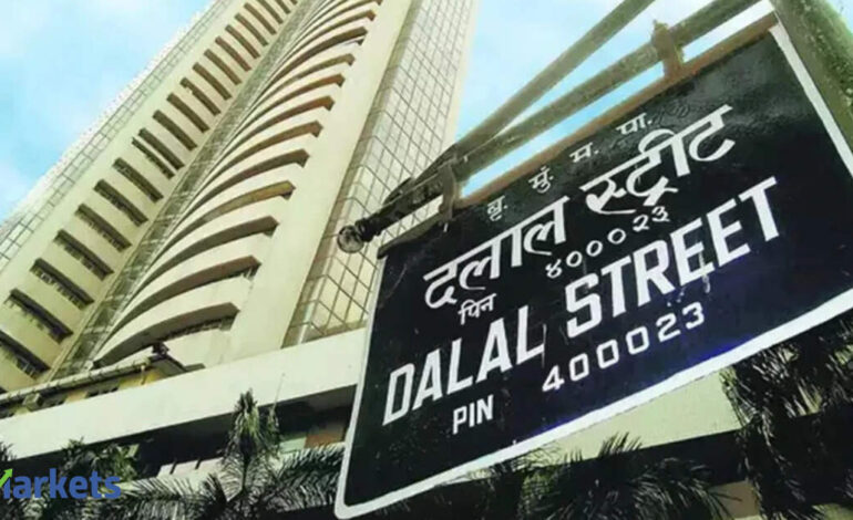 Dalal Street Week Ahead: Selective buying favoured as Nifty remains rangebound