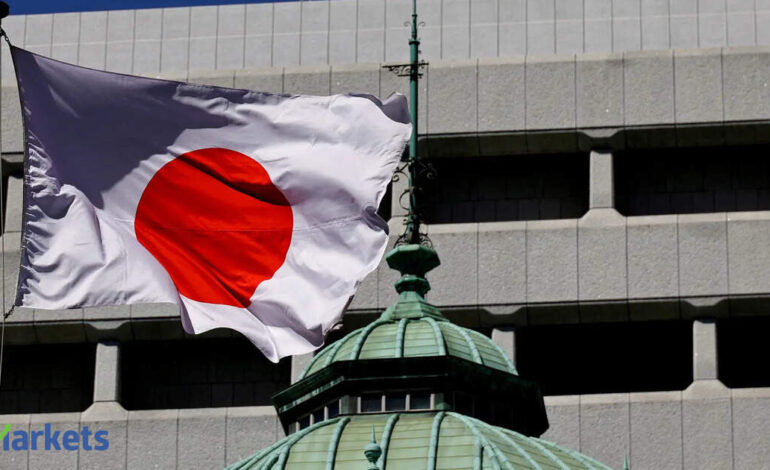 Global Market: Japanese bond yields retreat after BOJ deputy governor signals no clear rate-hike timing