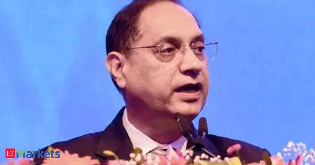 Sebi chief Tuhin Kanta Pandey clarifies on CAS changes after big Sensex expiry-day swing