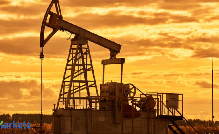Oil on track for weekly loss even as Iran tensions simmer