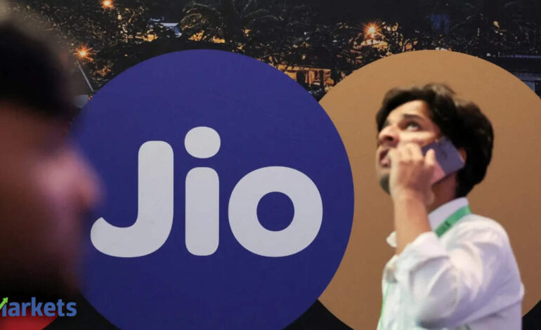 Reliance Jio IPO approved: Is it too late to buy RIL shares to be eligible for shareholder quota?