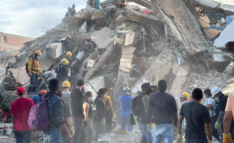 Colombia earthquake death toll tops 200 as rescuers race to find survivors