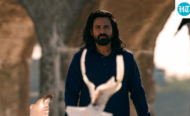 Awarapan 2 worldwide box office collection: Emraan Hashmi film opens at ₹27 crore, crosses Murder lifetime haul in a day