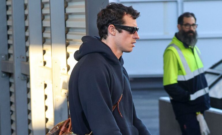 Callum Turner Proves Hot Man-Hot Bag Is the Best Combo