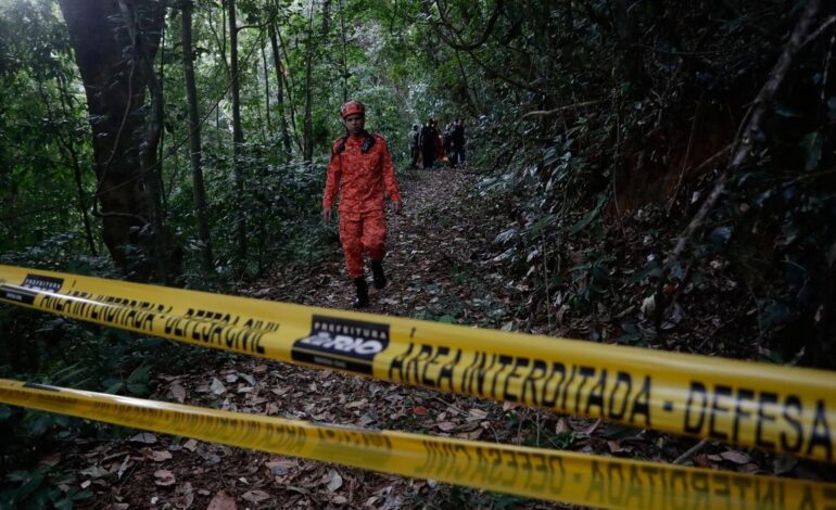 Four killed in helicopter crash in Rio de Janeiro