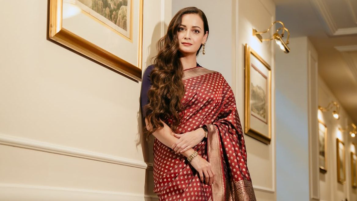 Dia Mirza wore an intricate brocade Banarasi sari that belongs to her mother