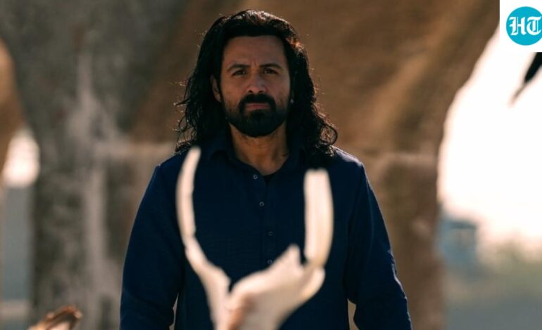 Awarapan 2 box office collection day 3: Emraan Hashmi film crushes Batwara 1947, earns ₹81 crore in opening weekend