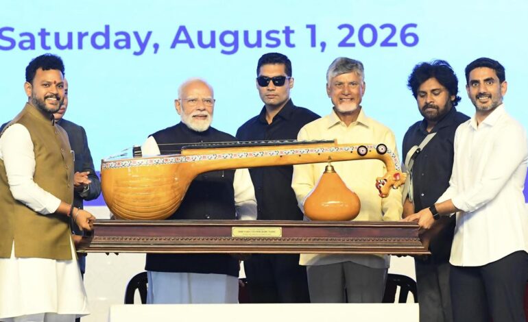 Narendra Modi all praise for Bobbili Veena artisans