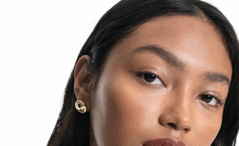 12 Makeup Essentials to Build Your Collection From Scratch