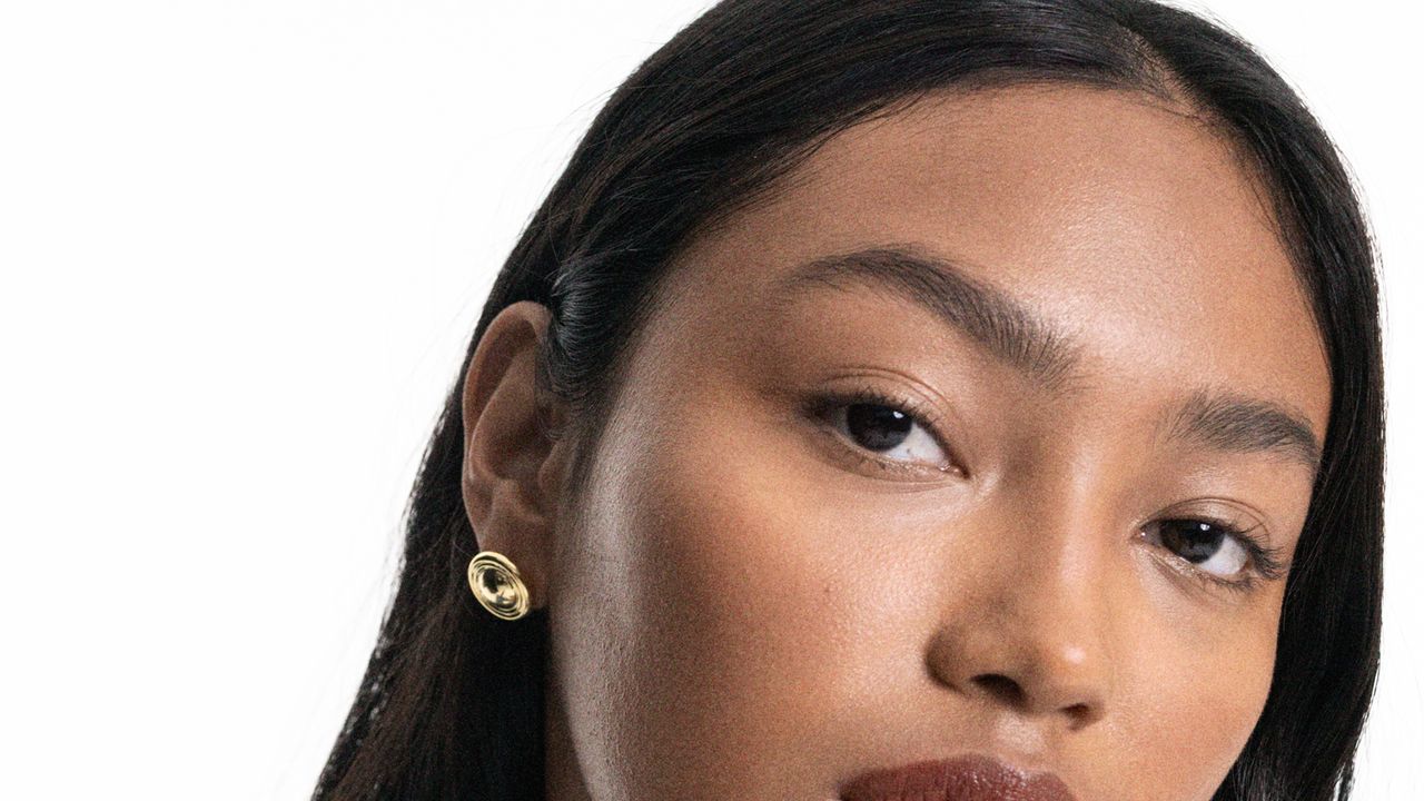 12 Makeup Essentials to Build Your Collection From Scratch