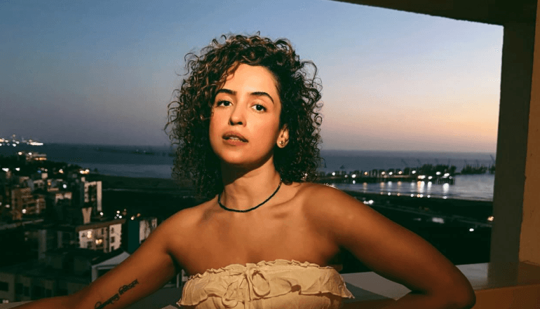 The ‘baby bob’ is the heat-friendly cut for curly girls