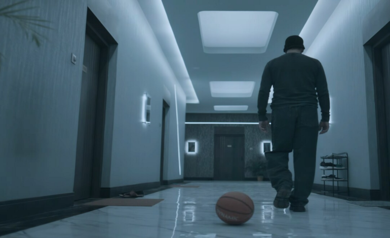 Haiwaan teaser: Blind Saif Ali Khan hunts ‘monster’ Akshay Kumar; Priyadarshan reminds Bollywood what ‘teaser’ means
