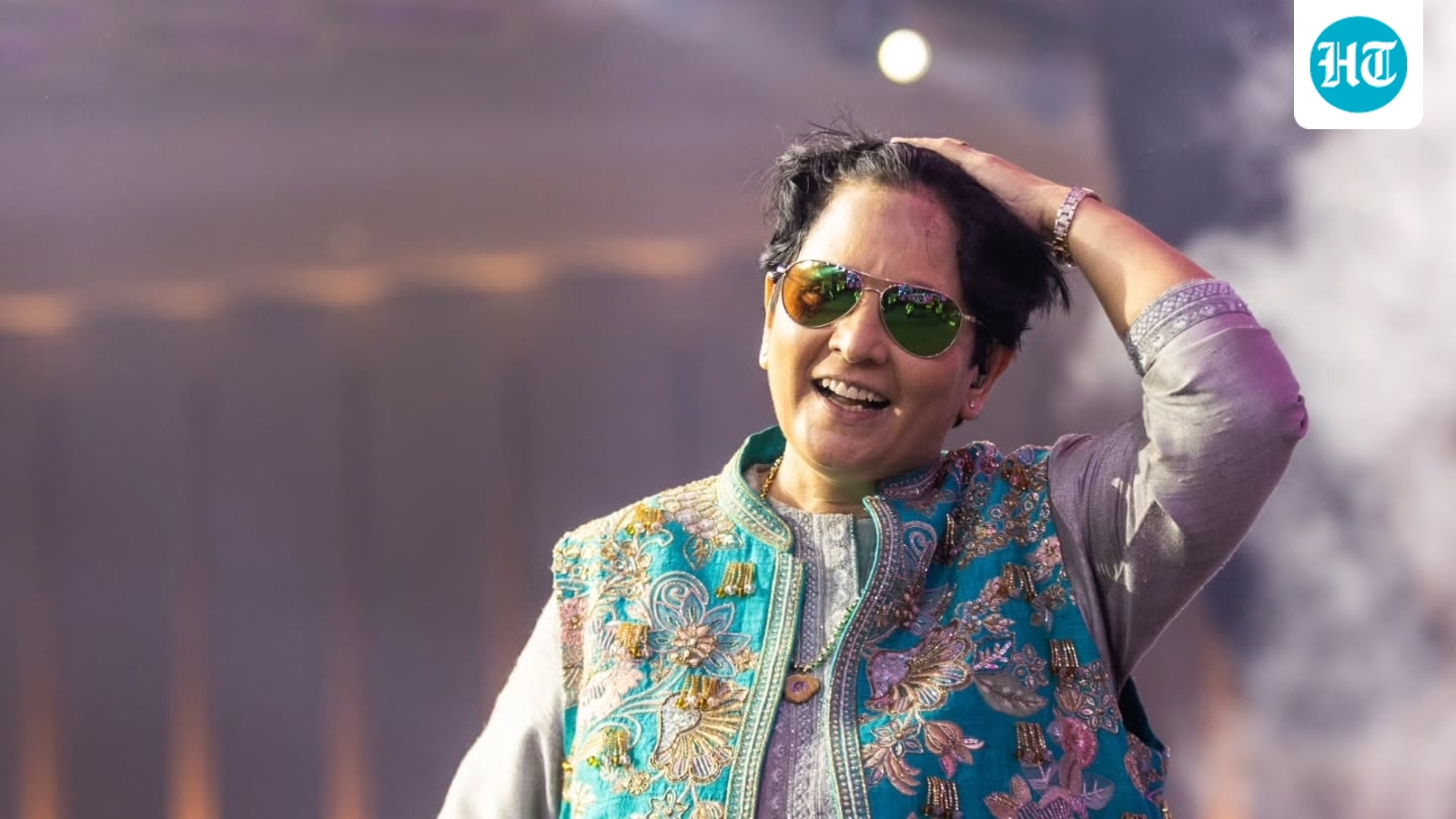 ₹2.04 lakh for Falguni Pathak’s Navratri shows in Mumbai? Fans call out ‘daylight robbery’