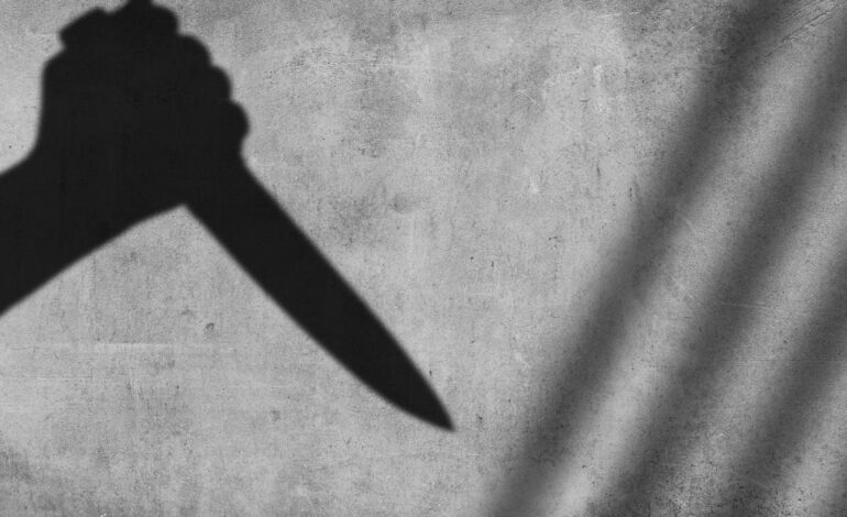 4 people stabbed in London’s Covent Garden area; woman arrested