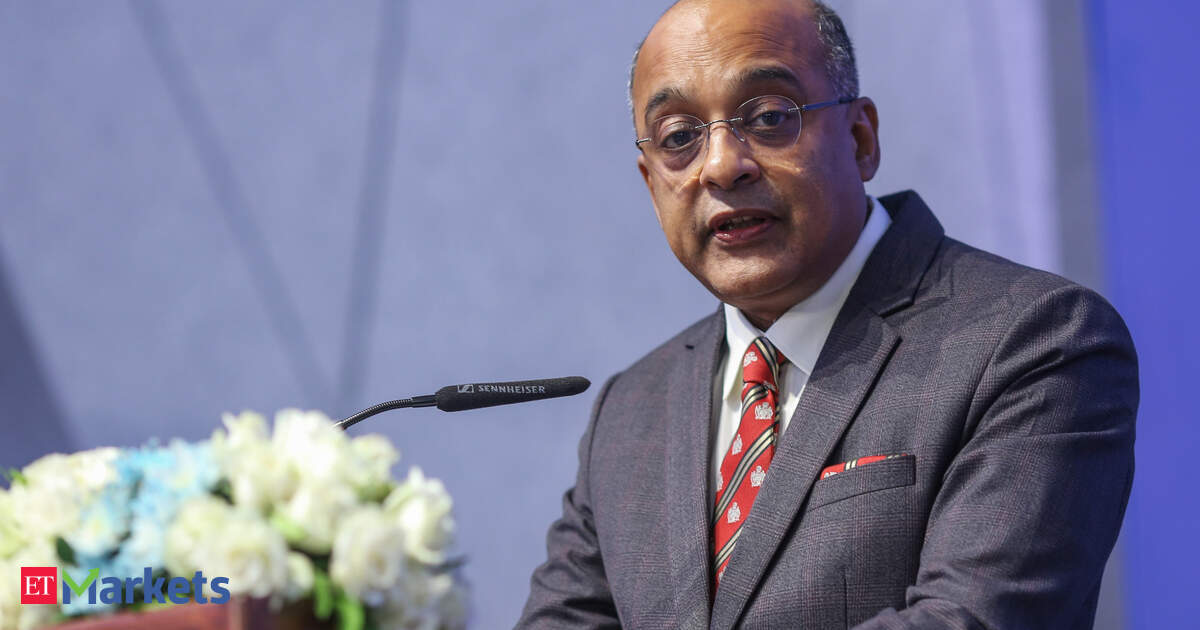 HDFC Bank’s bonds fall to record low after CEO’s shock exit