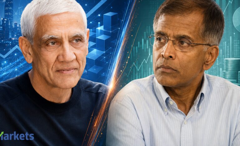 Aswath Damodaran disagrees with Vinod Khosla on the scaling vs profitability debate. Here’s why