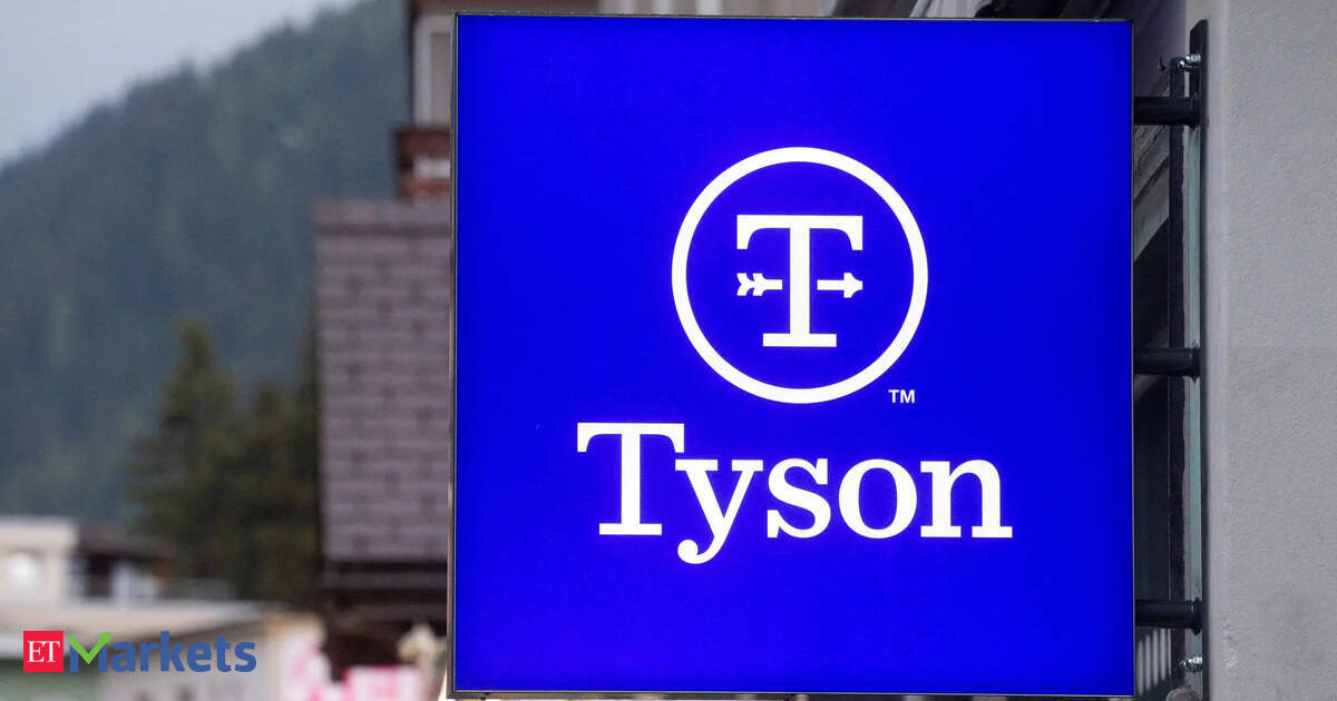Tyson Foods cuts annual profit forecast again as beef pressure drains margins