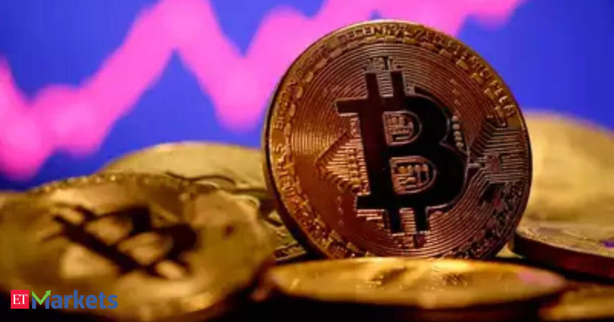 Bitcoin trades near $77,000 range as investors await US Fed’s September rate decision