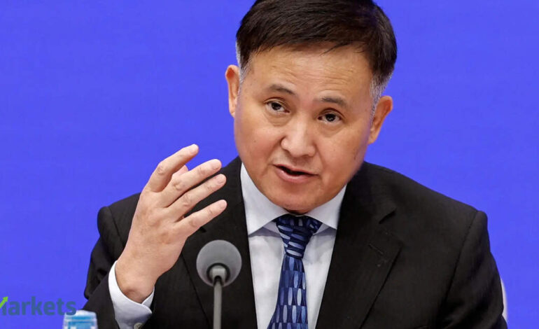 Global Market | China’s slower loan growth is becoming the new normal: PBOC Governor Pan Gongsheng