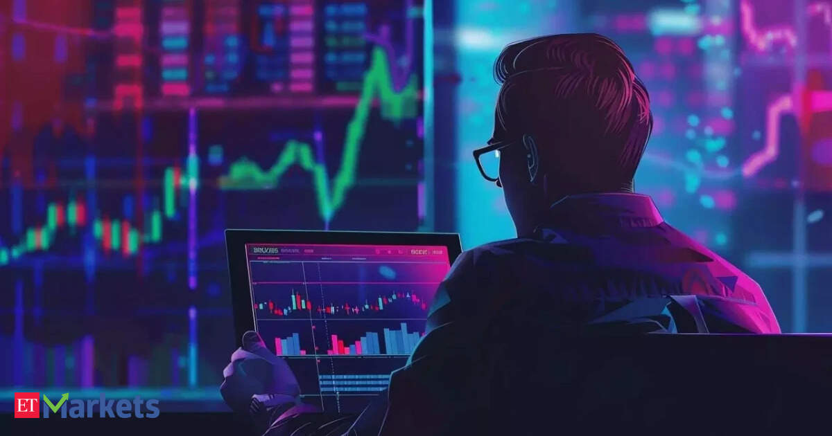 US stocks today: US stocks rebound as tech rally gains momentum on easing oil, yields