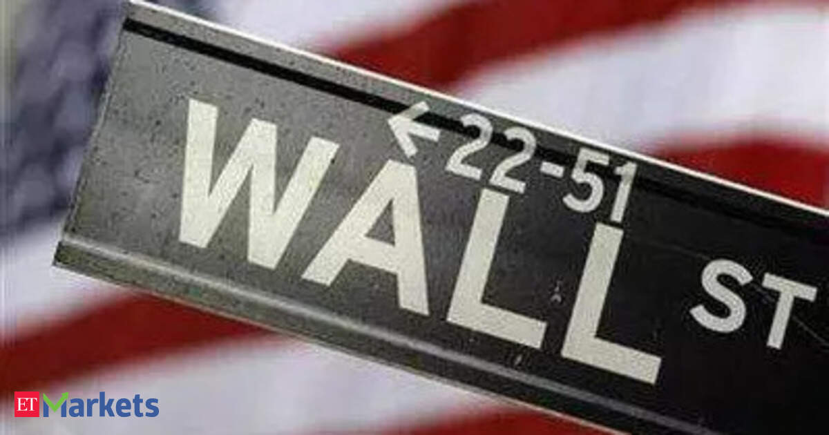 Dow, S&P 500 slip as oil hovers near $100 despite Nasdaq’s record close