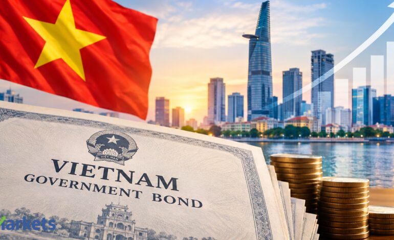 Vietnam raises $1 billion in government bond auction, highest volume this year