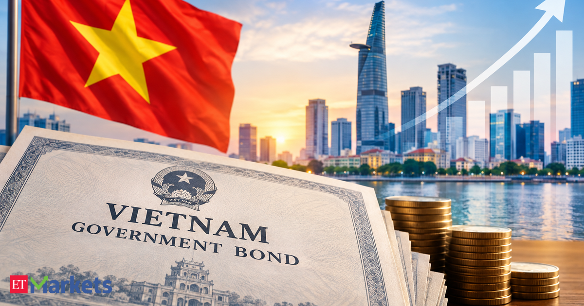 Vietnam raises $1 billion in government bond auction, highest volume this year
