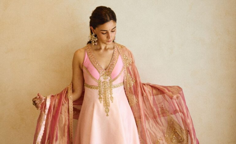 Alia Bhatt’s monochromatic kurta from House of Masaba featured patchwork embroidery
