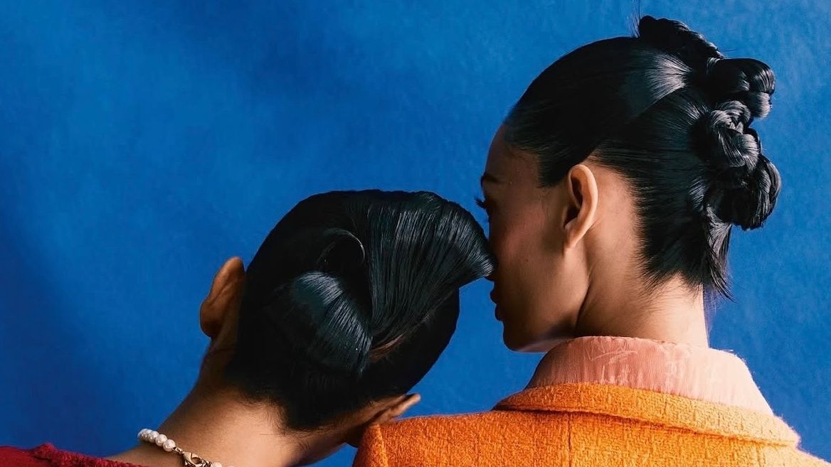The 6-step Chinese hair washing technique for softer and shinier hair