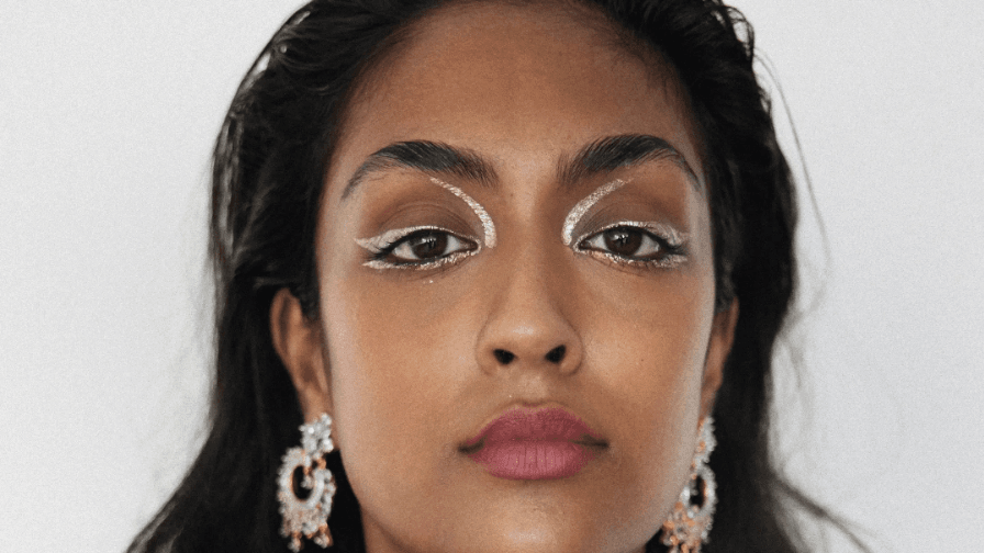 These makeup hacks for dry skin change everything, according to experts