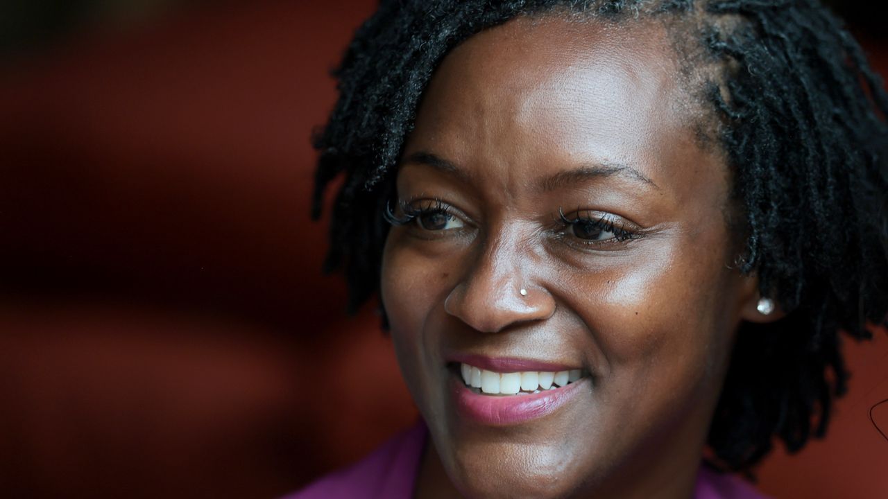 Angie Nixon Has Big Senate Dreams—But Her Feet Are Firmly on the Ground (in Hot Pink Skechers)